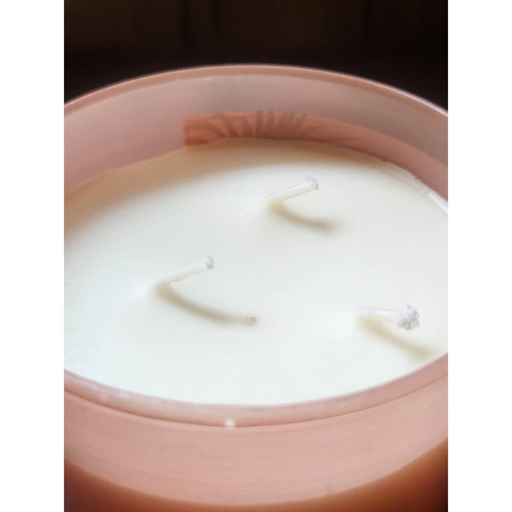 Bath & Body Works Coconut Pina Colada Scented Candle 14.5oz - Picture 5 of 6